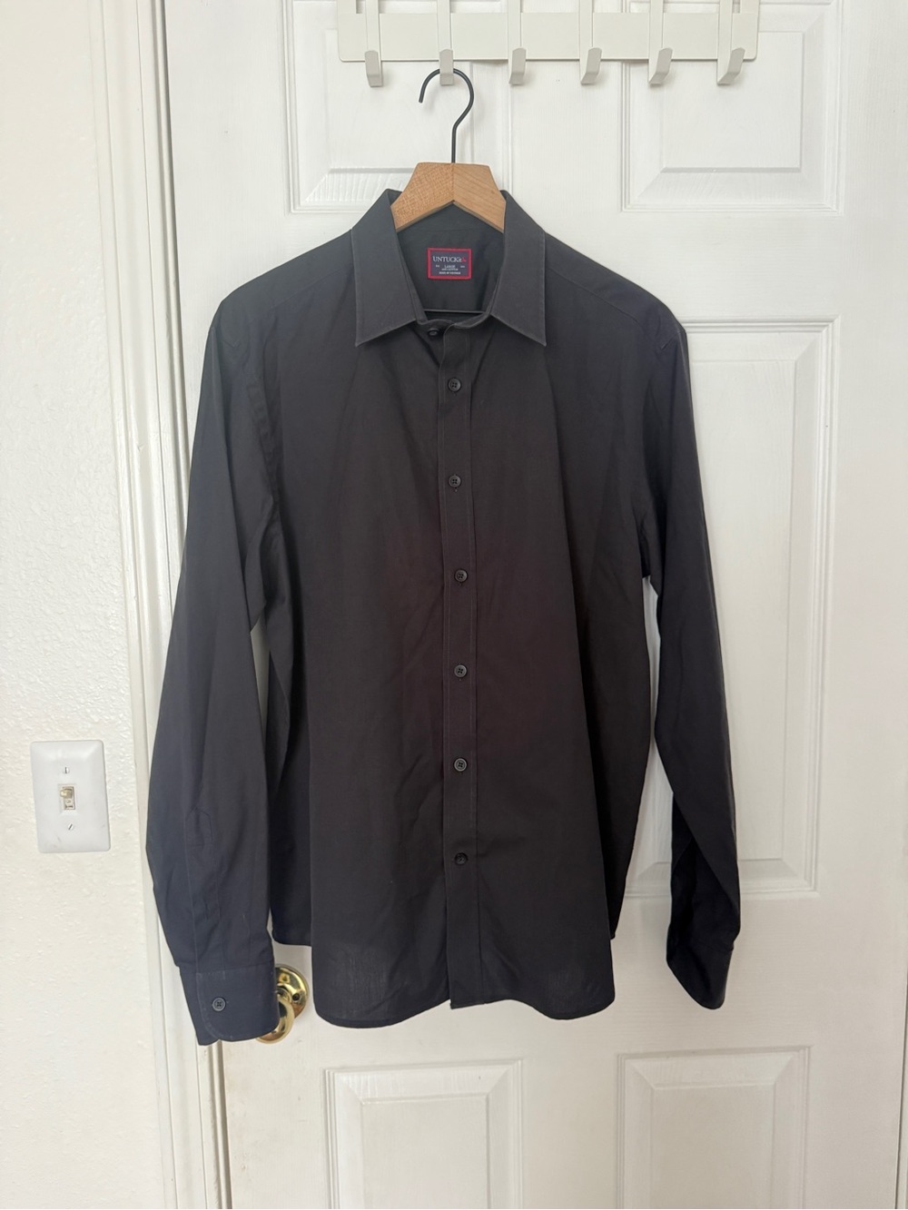 UNTUCKit men’s button down shirt black wrinkle free size Large